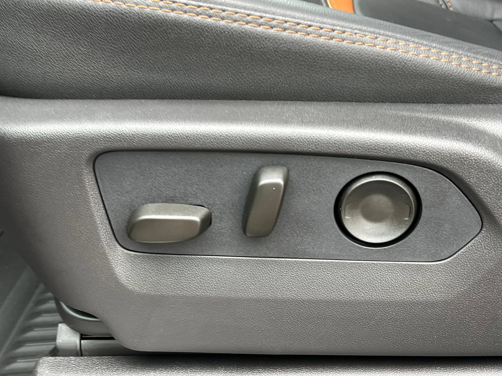 2026 GMC Sierra 1500 AT4 - Photo 17