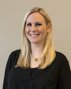 Staff member Valarie Kardos from ID_8c97d9562ad6