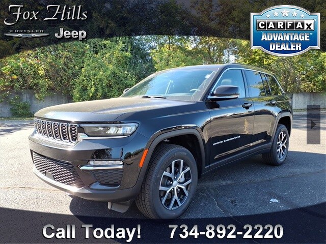 2025 Jeep Grand Cherokee Limited photo 3
