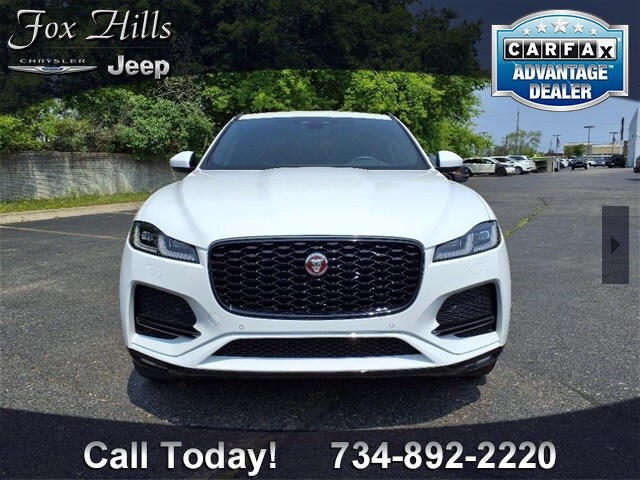 2022 Jaguar F-PACE P250 S photo 2