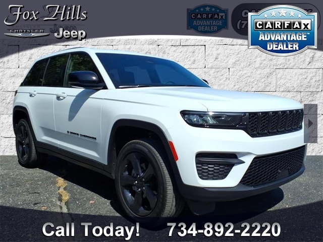 2023 Jeep Grand Cherokee Altitude's photo