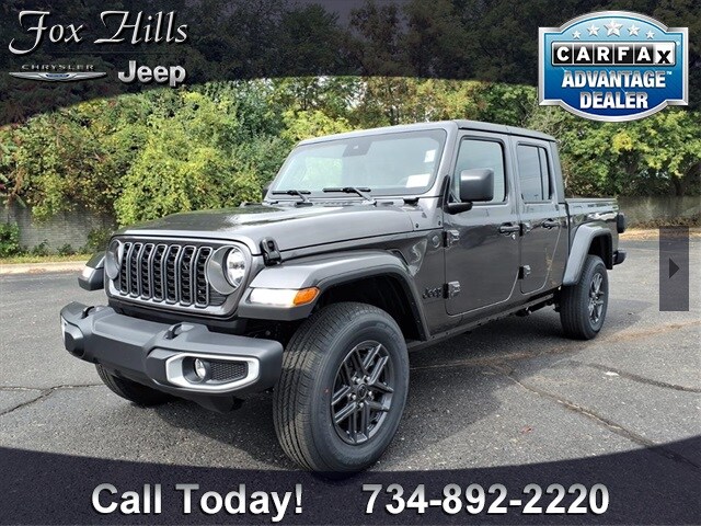 2025 Jeep Gladiator Sport S photo 3