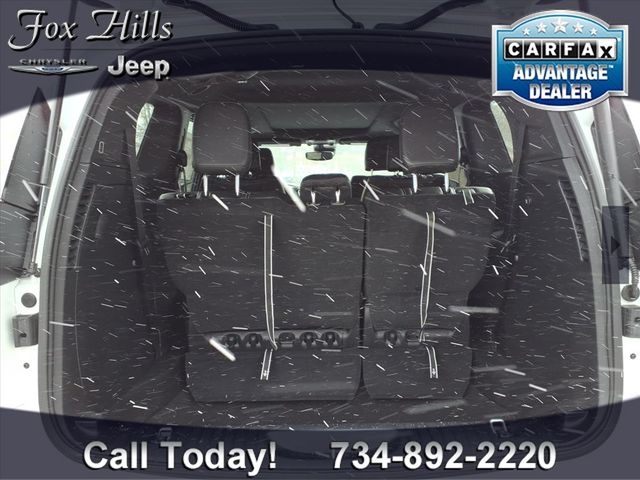 2026 Chrysler Pacifica Select - Photo 10
