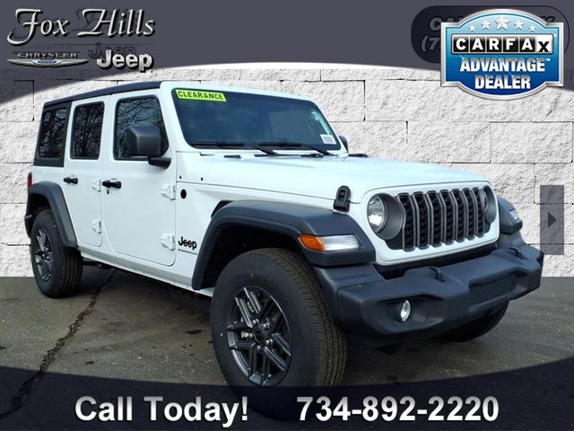 2026 Jeep Wrangler Sport's photo
