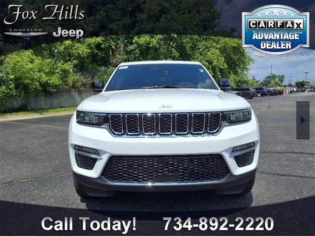 2025 Jeep Grand Cherokee Limited photo 2