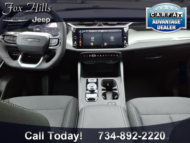 2026 Jeep Cherokee Laredo - Photo 12