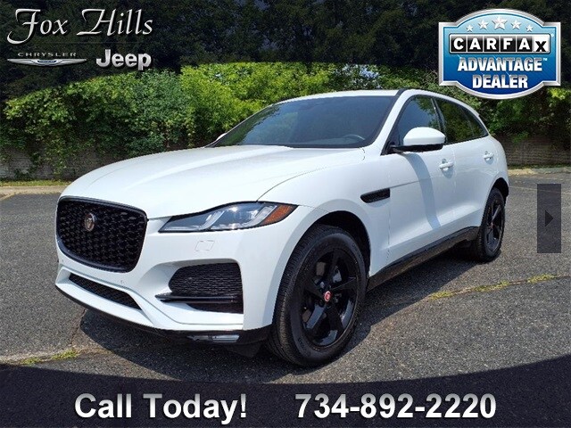 2022 Jaguar F-PACE P250 S photo 3