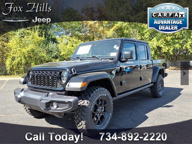 2025 Jeep Gladiator Willys photo 3