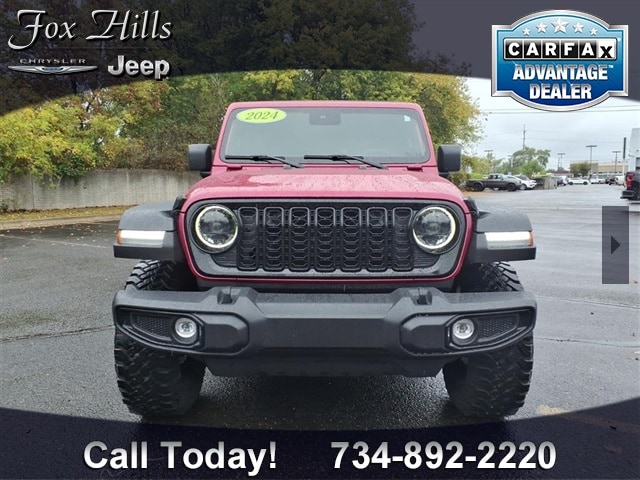 2024 Jeep Wrangler Sport photo 2