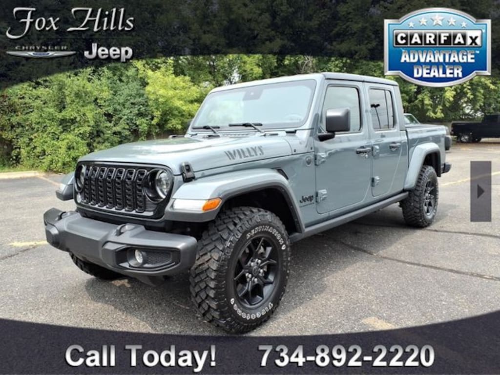 Used 2025 Jeep Gladiator Sport Truck Crew Cab