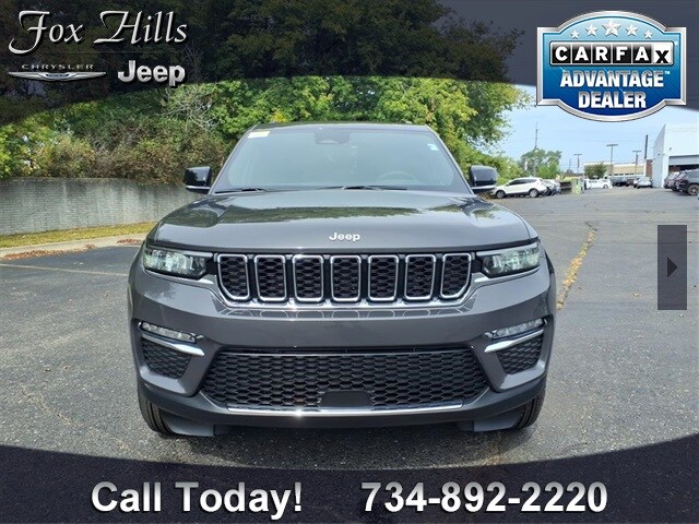 2025 Jeep Grand Cherokee Limited photo 2