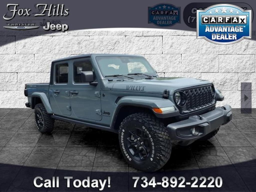 Used 2025 Jeep Gladiator Sport Truck Crew Cab