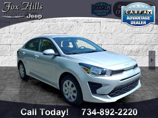 2023 Kia Rio S iVT's photo