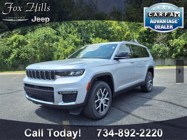 2025 Jeep Grand Cherokee Limited photo 3