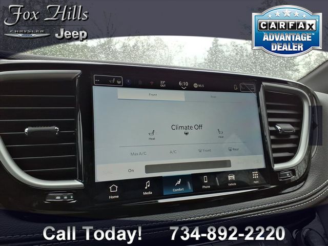 2026 Chrysler Pacifica Select - Photo 20
