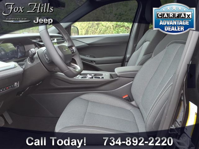2026 Jeep Cherokee Laredo - Photo 14