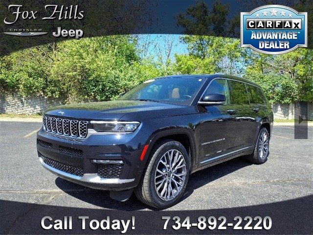 2023 Jeep Grand Cherokee L Summit photo 2
