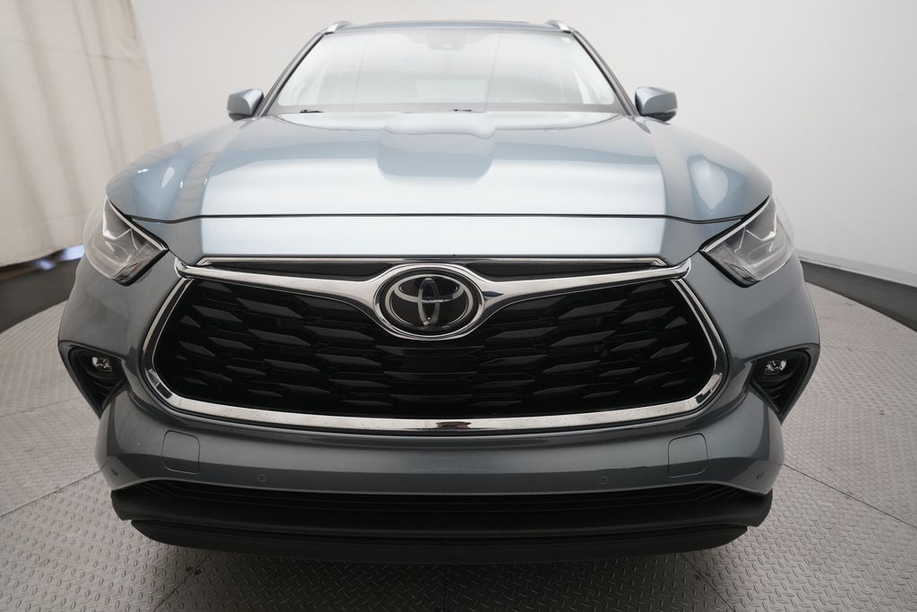 2023 Toyota Highlander Limited - Photo 22