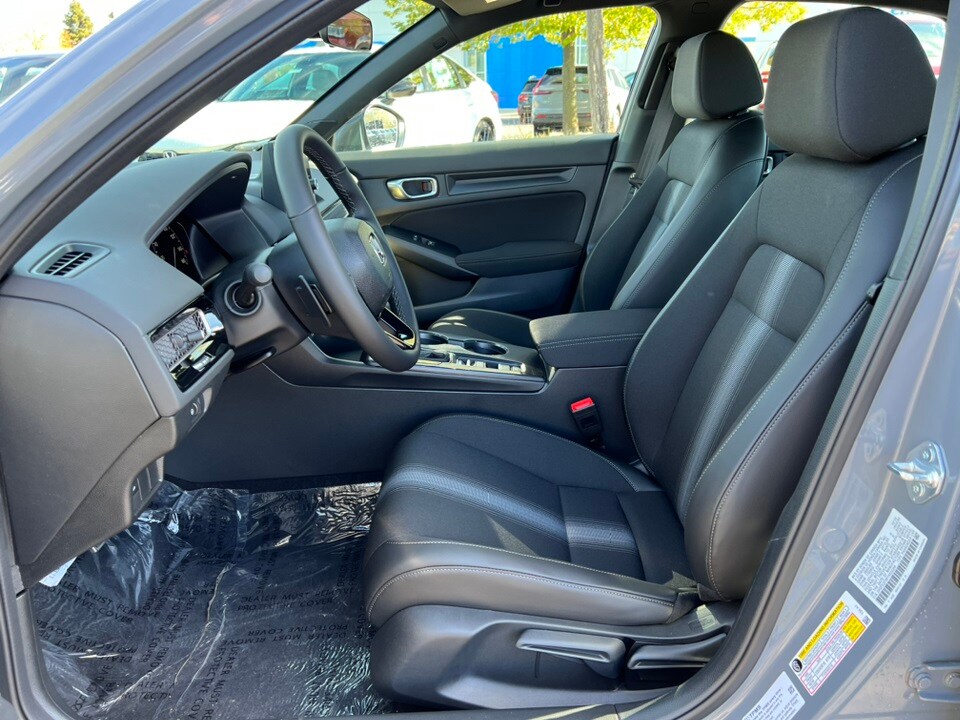 2026 Honda Civic Sport photo 4