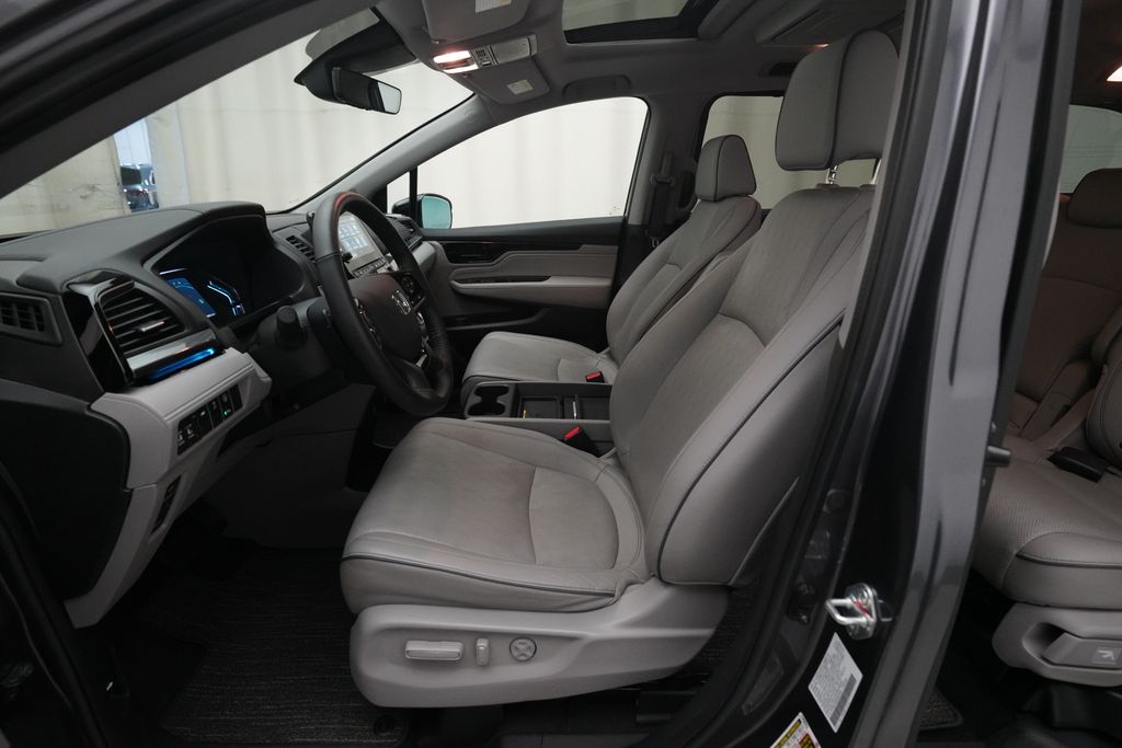 2024 Honda Odyssey Elite - Photo 7