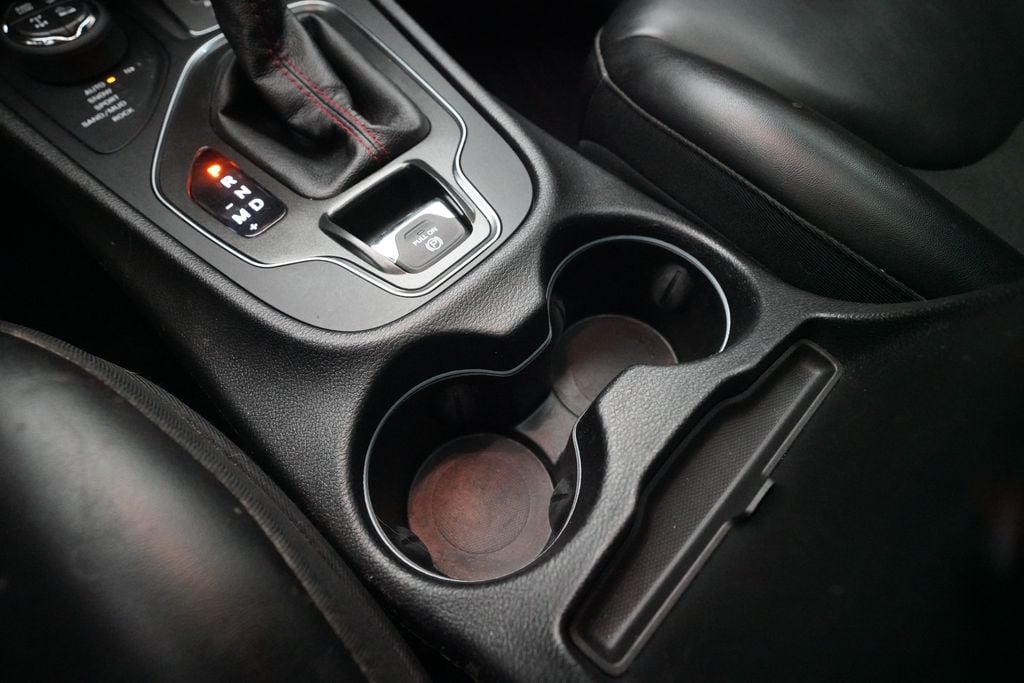 2019 Jeep Cherokee Trailhawk - Photo 17