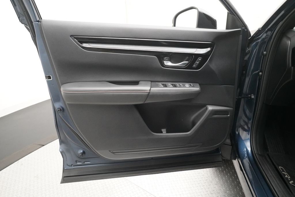 2025 Honda CR-V Sport Touring - Photo 27