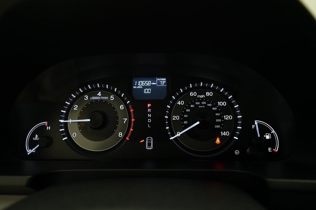 2016 Honda Odyssey SE photo 2