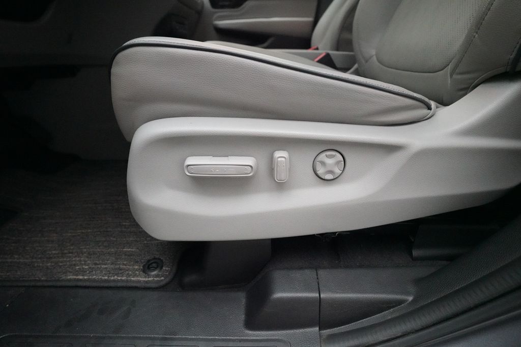 2024 Honda Odyssey Elite - Photo 30