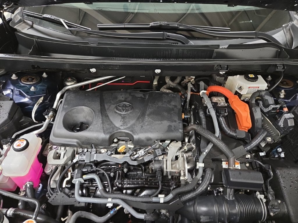 Used 2021 Toyota RAV4 Hybrid XLE SUV