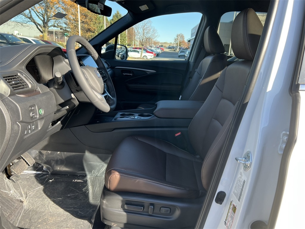 New 2026 Honda Ridgeline RTL Truck Crew Cab