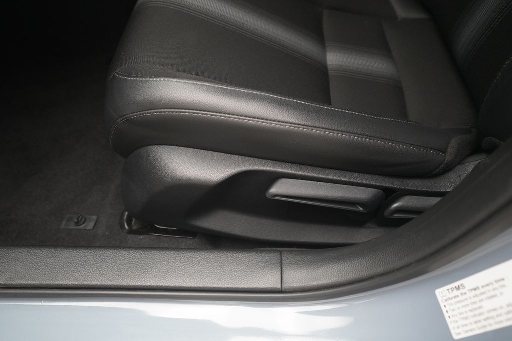 2024 Honda Civic Hatchback Sport - Photo 28