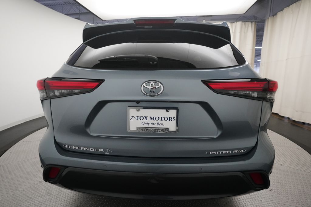 2023 Toyota Highlander Limited - Photo 26