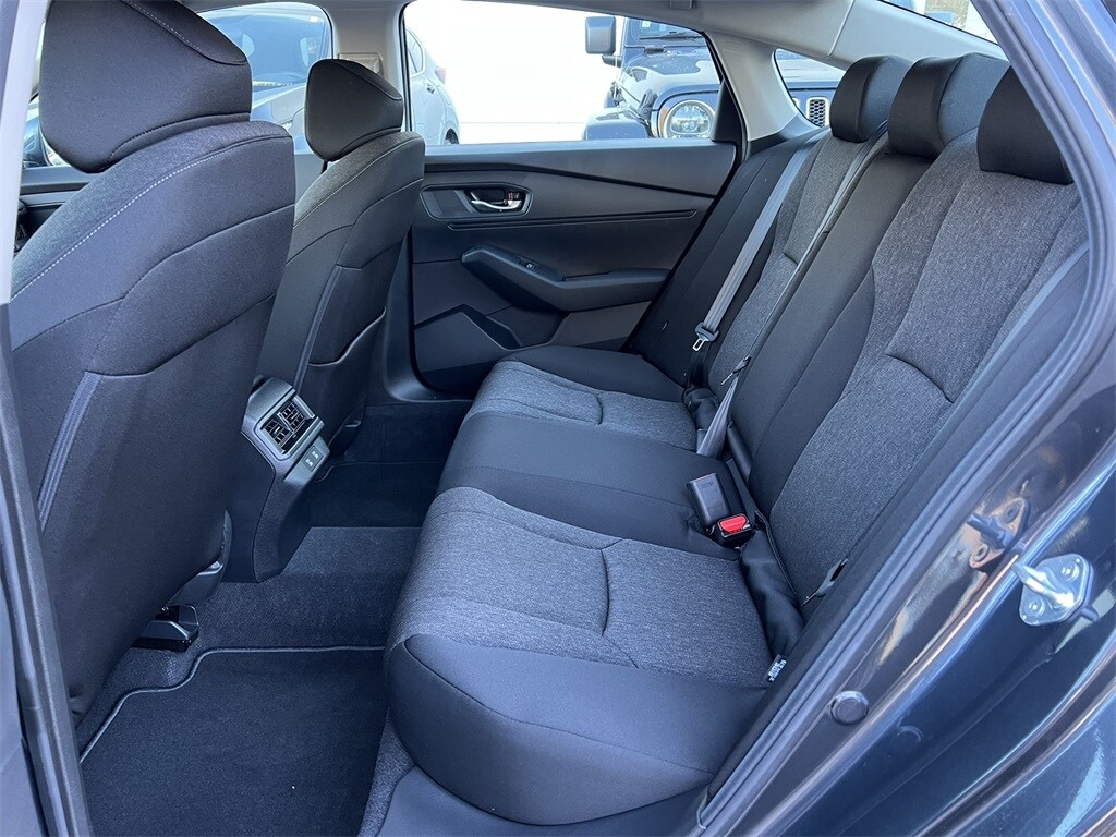 New 2025 Honda Accord LX Sedan