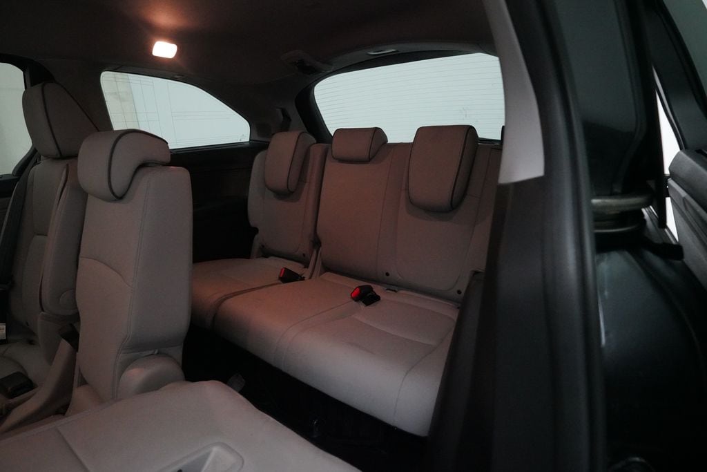 2024 Honda Odyssey Elite - Photo 17
