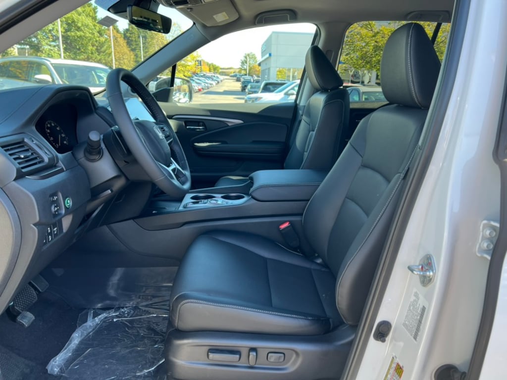 New 2026 Honda Ridgeline RTL Truck Crew Cab