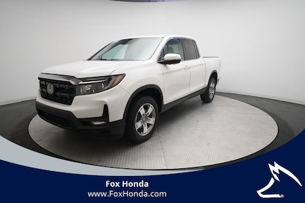 2026 Honda Ridgeline RTL Truck Crew Cab