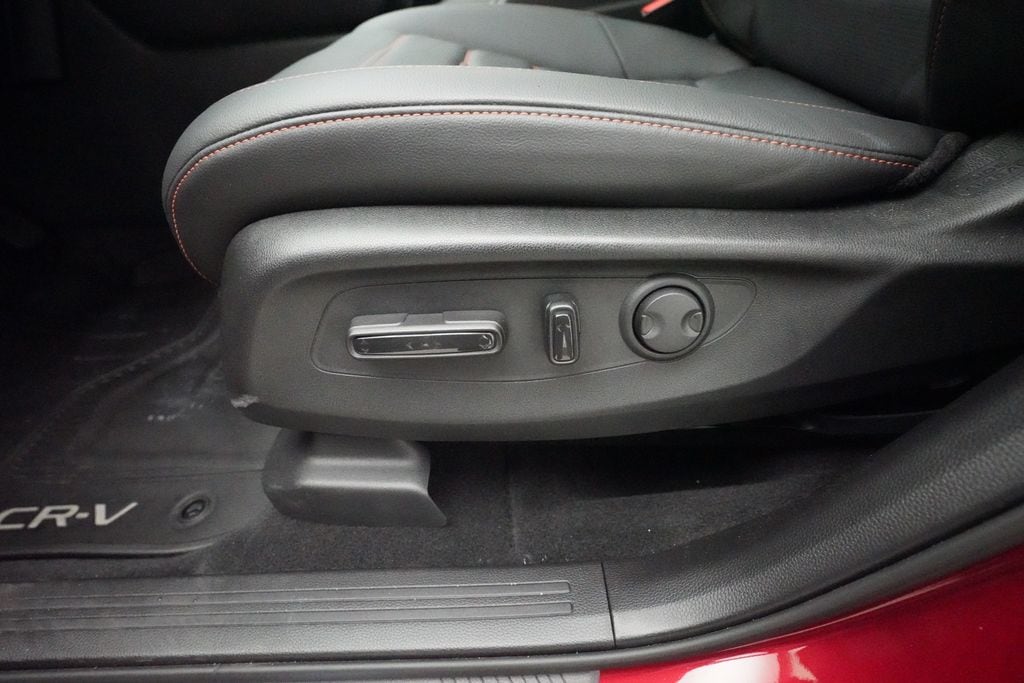 2026 Honda CR-V Sport Touring - Photo 28
