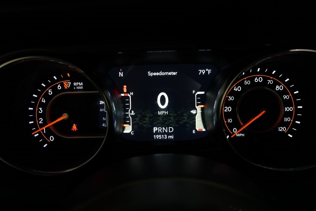 Used 2021 Jeep Wrangler Unlimited Sahara Altitude with VIN 1C4HJXEG8MW786177 for sale in Grand Rapids, MI