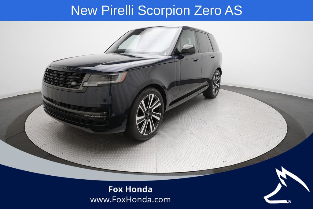 2023 Land Rover Range Rover 3.0 SE SWB's photo