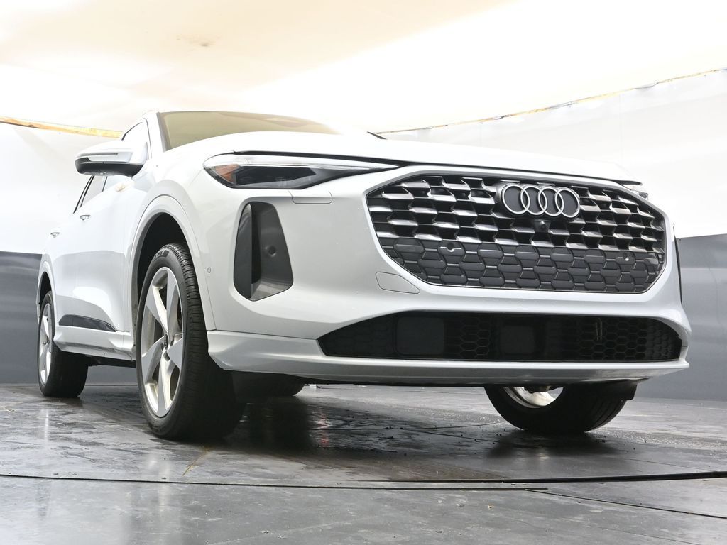 2025 Audi New Q5 Premium Plus - Photo 43