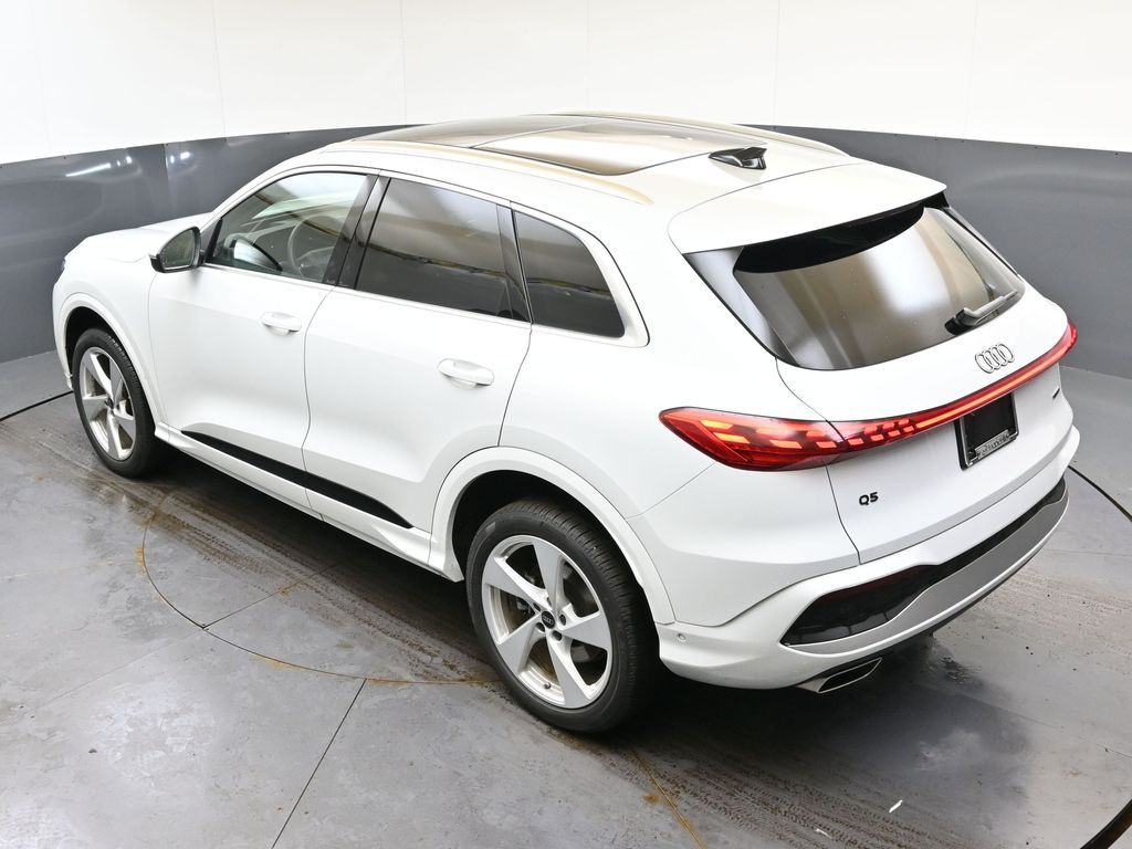 2025 Audi New Q5 Premium Plus - Photo 46