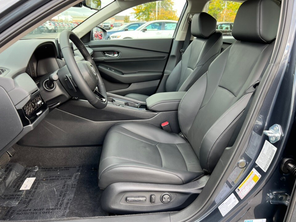 2025 Honda Accord Hybrid EX-L photo 3