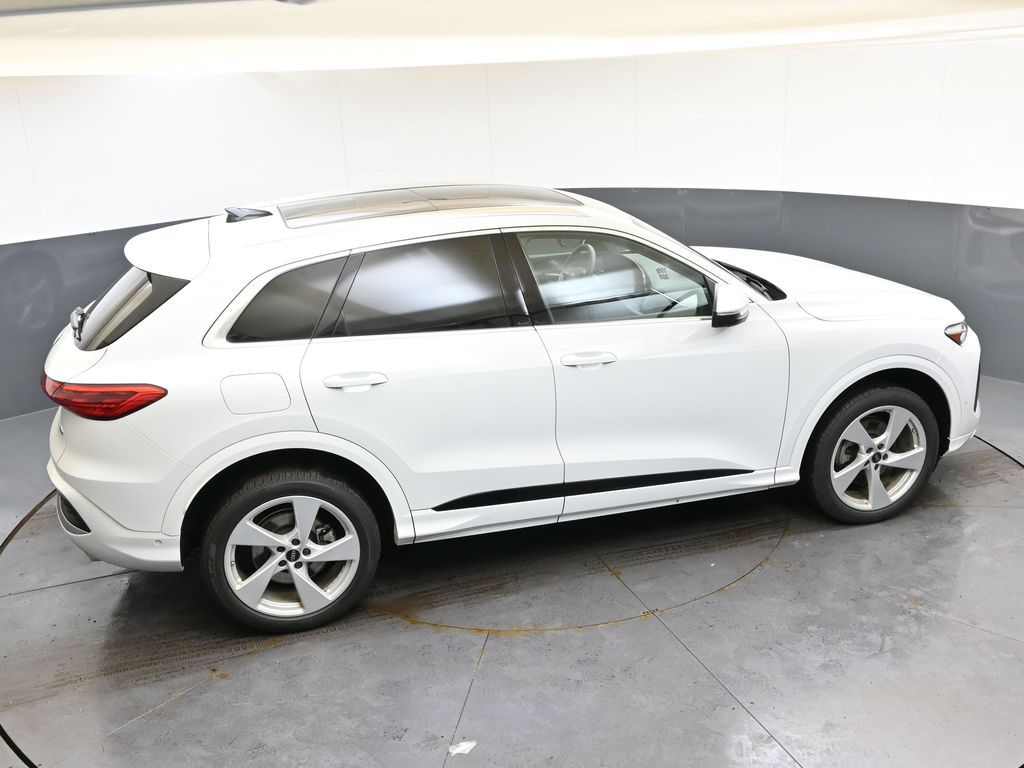2025 Audi New Q5 Premium Plus - Photo 49