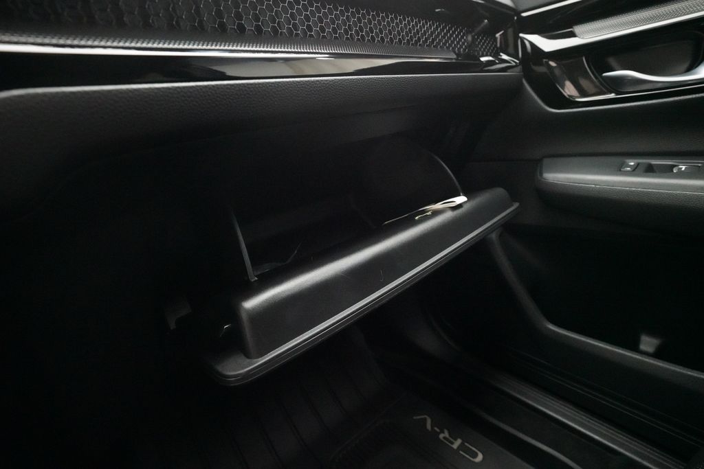 2025 Honda CR-V Sport Touring - Photo 29