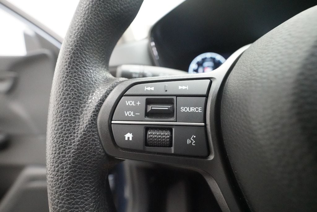 2025 Honda CR-V EX - Photo 17