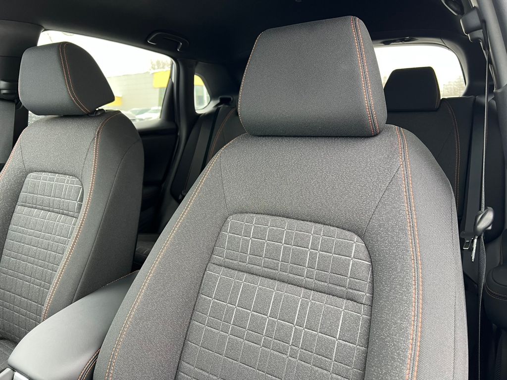 2026 Honda HR-V Sport - Photo 9