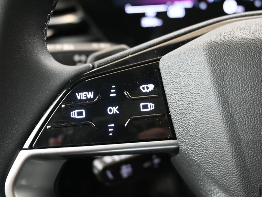 2025 Audi New Q5 Premium Plus - Photo 25