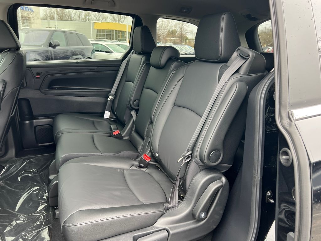 New 2026 Honda Odyssey EX-L Van Passenger