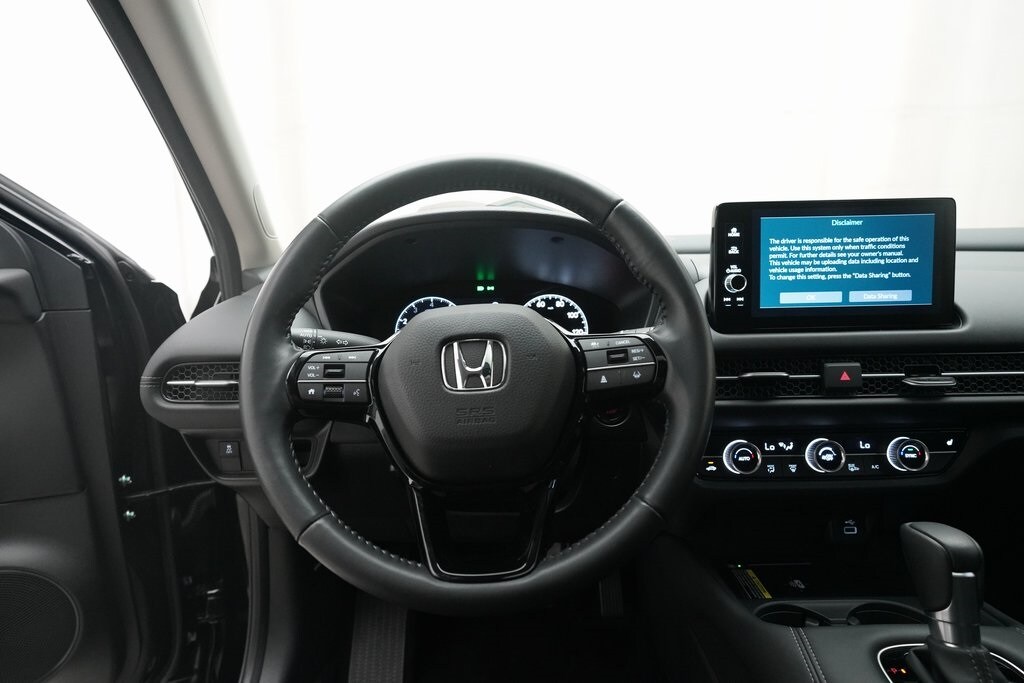 2025 Honda HR-V EX-L photo 2