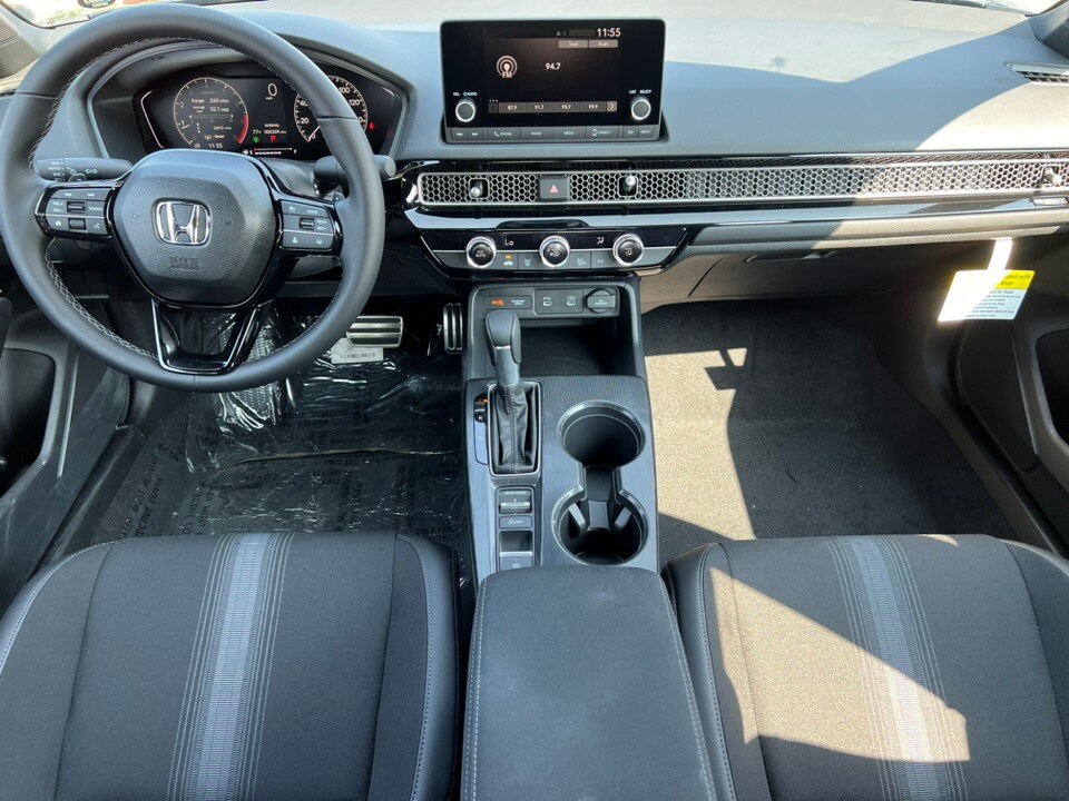 2026 Honda Civic Sport photo 2